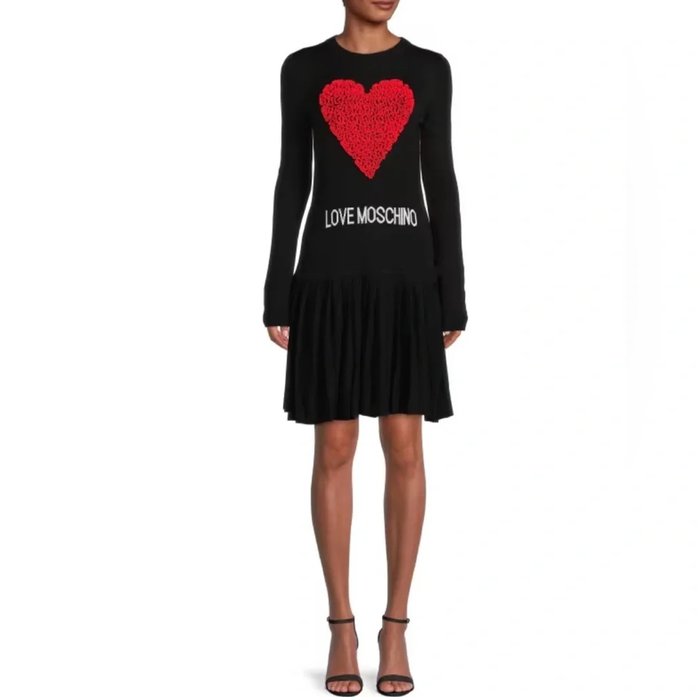 Love Moschino Black Dress with Vibrant Red Heart - Picture 2 of 10